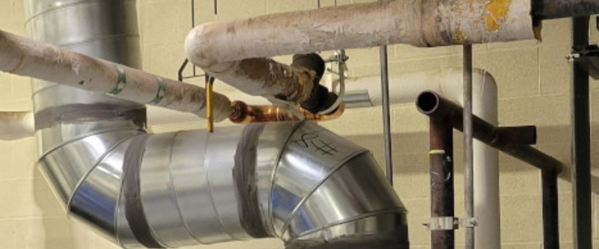 What is the Difference Between Class 0 and Class 1 Air Ducts?